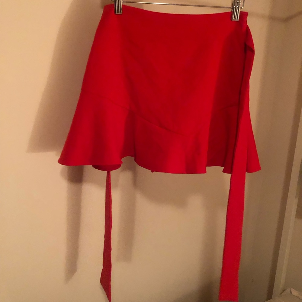 Zara size S Red Flounce Wrap Skort skirt